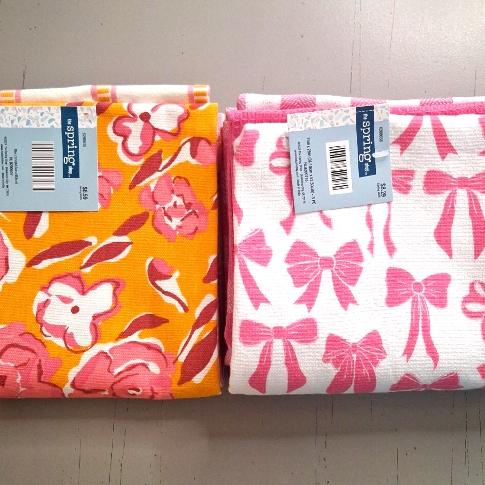 Pink & Orange Floral & Bow Patterned Kitchen Towels